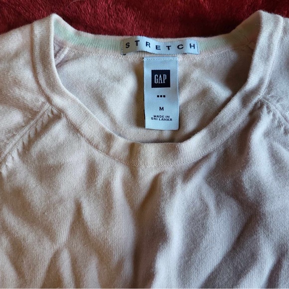 Ladies Sweater - Picture 2 of 2